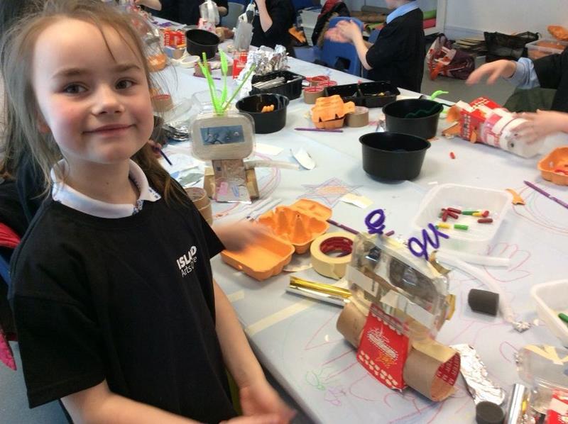 Primary Three Make Robots!